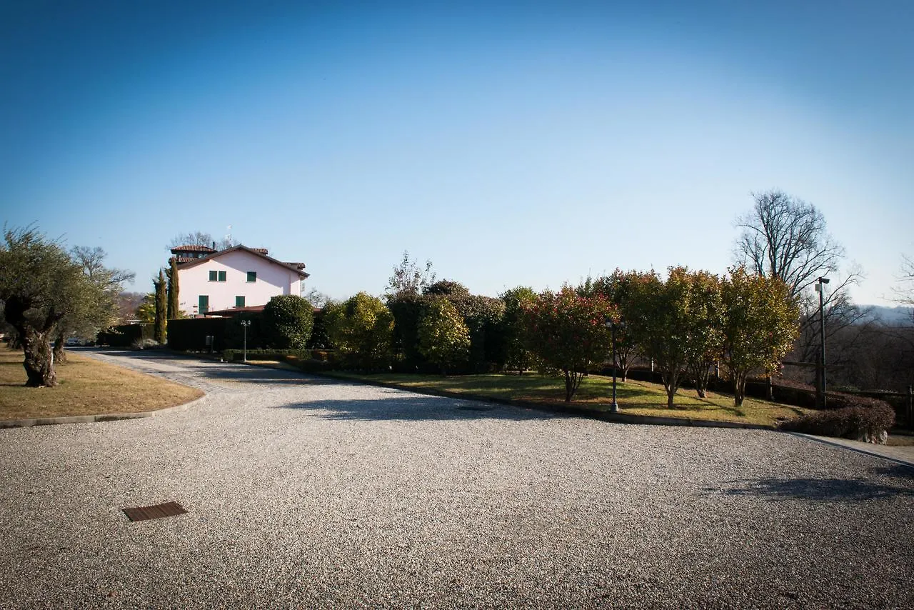 Vakantieboerderij Tenuta La Vigna Malgesso Italië